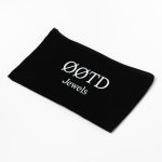 Jewelry sobre letter